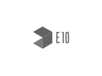 E10